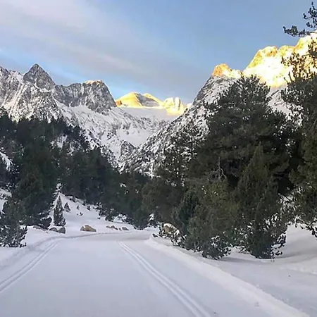 Centrico En Apartmán Benasque